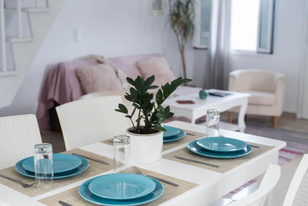 White Wave Villa, 3Min Walk From Beach Kamári Kültér fotó